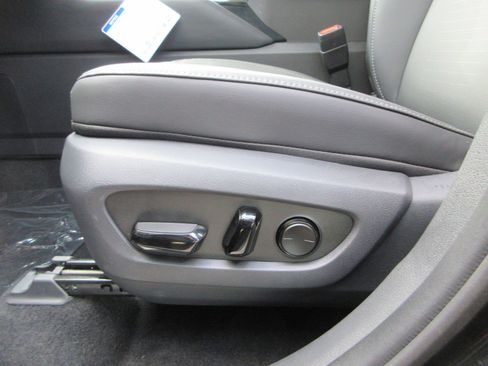 New 2025 Lexus TX 350 AWD image 29