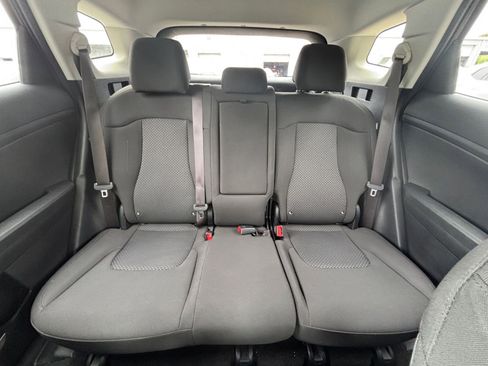 Used 2025 Kia Sportage LX FWD image 37