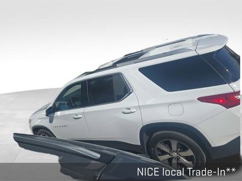 Used 2018 Chevrolet Traverse LT image 7
