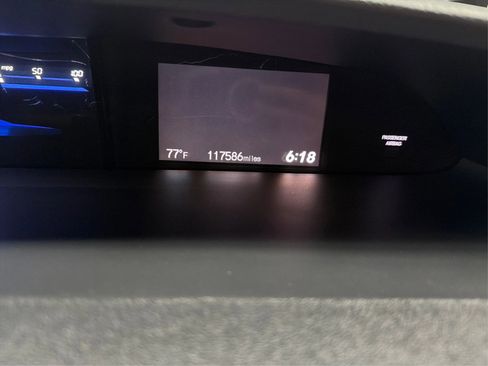 Used 2013 Honda Civic Hybrid Sedan image 29