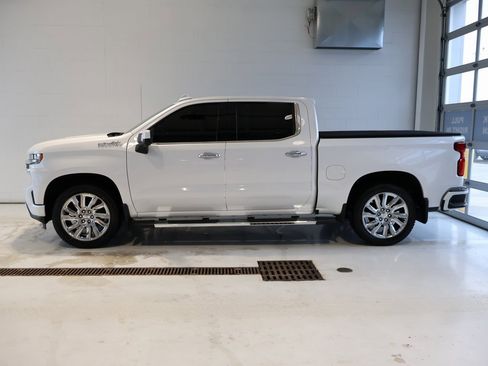 Used 2019 Chevrolet Silverado 1500 High Country w/ High Country Premium Package image 6