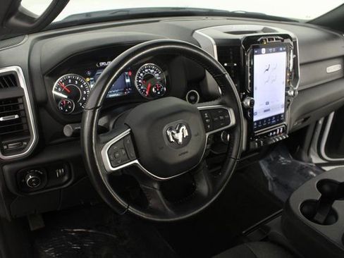 Used 2024 RAM 2500 Big Horn w/ Safety Group image 9