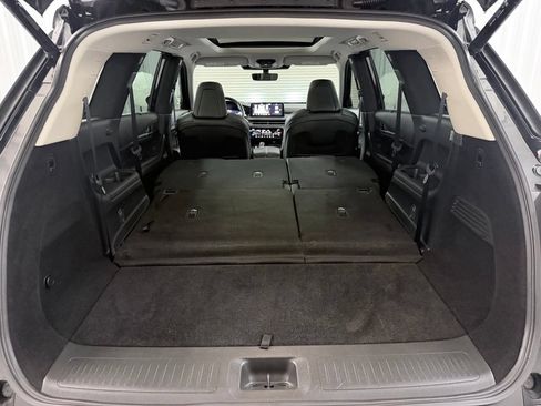 Certified 2024 INFINITI QX60 Luxe w/ Performance Audio Package FWD image 38