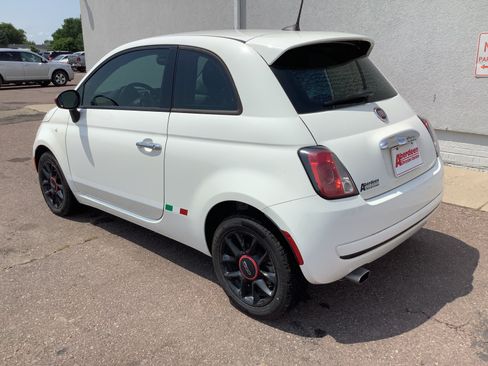 Used 2016 FIAT 500 Pop w/ Italia Package FWD image 6