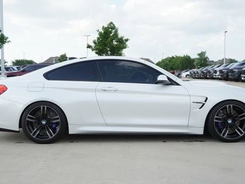 Used 2016 BMW M4 Coupe RWD image 9