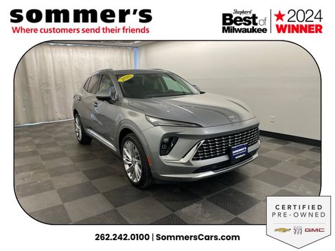 Certified 2025 Buick Envision Avenir image 1