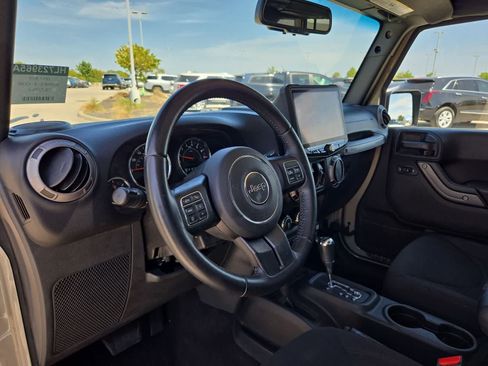 Used 2017 Jeep Wrangler Unlimited Sport w/ Quick Order Package 24S AWD/4WD image 2