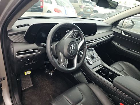 Used 2025 Hyundai Palisade Limited image 6