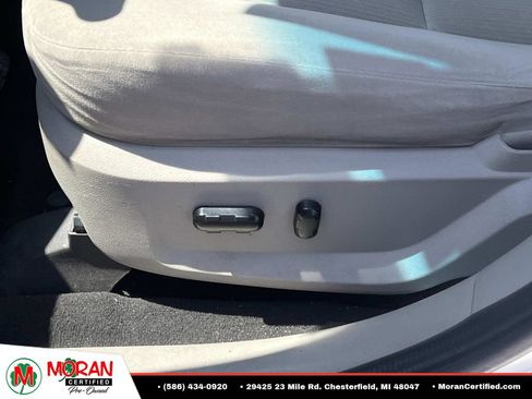 Used 2009 Ford Taurus SEL FWD image 17