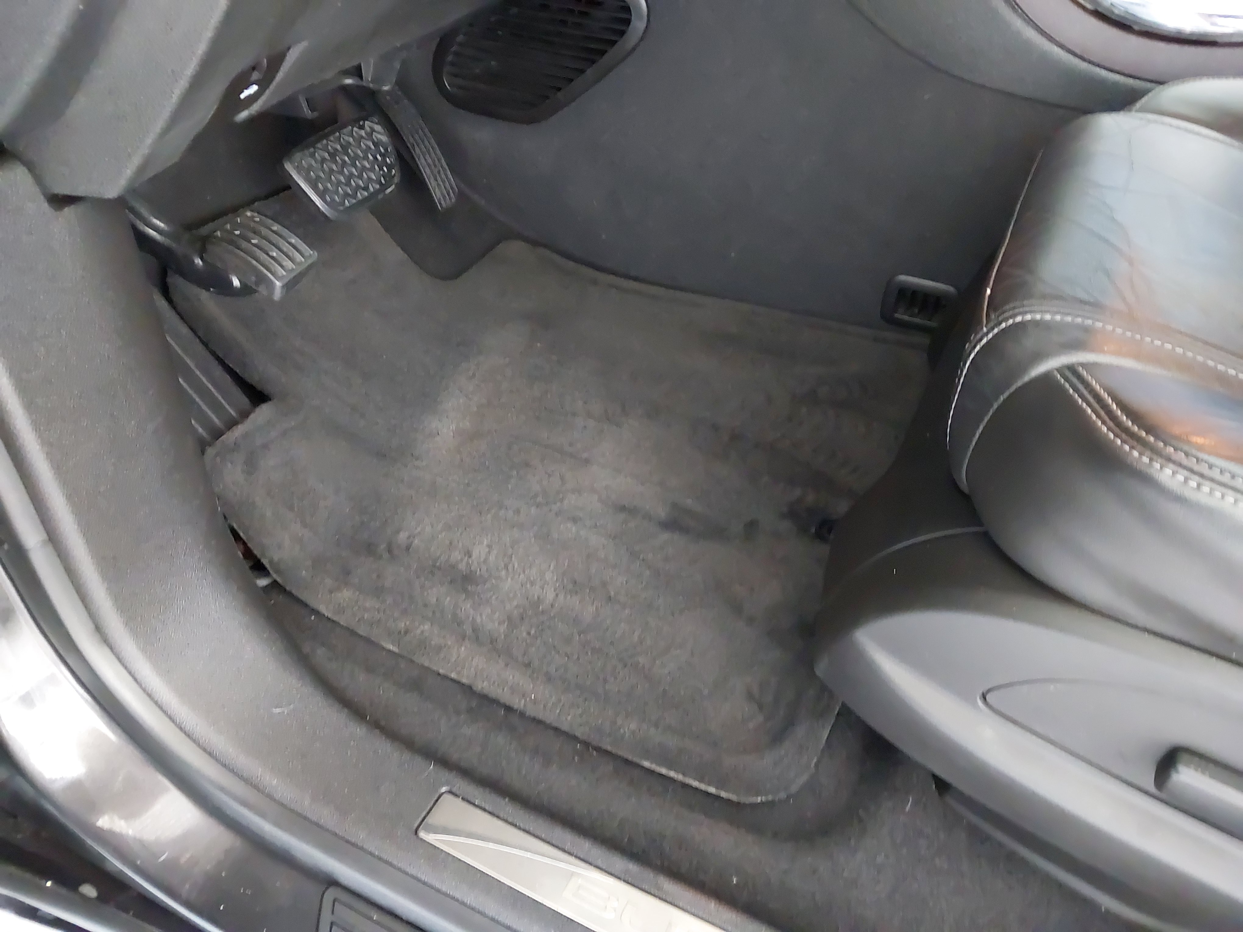 Used 2016 Buick Enclave Leather AWD/4WD image 23