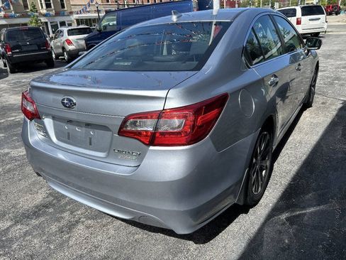 Used 2016 Subaru Legacy 2.5i Limited AWD/4WD image 4