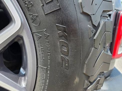 Used 2024 Ford Bronco Badlands AWD/4WD image 17