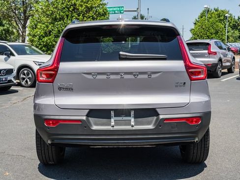New 2026 Volvo XC40 B5 Plus w/ Climate Package AWD/4WD image 6
