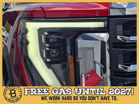 New 2026 GMC Sierra 2500 SLT w/ SLT Premium Package AWD/4WD image 10
