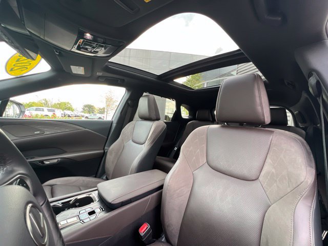 Used 2025 Lexus RX 350 AWD w/ Convenience Package image 27