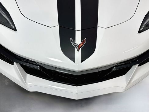 Used 2023 Chevrolet Corvette Z06 w/ Stealth Interior Trim Package RWD image 9