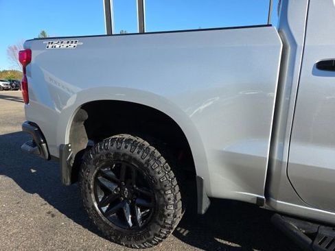 Used 2022 Chevrolet Silverado 1500 Custom Trail Boss w/ LPO, Dark Essentials Package AWD/4WD image 34