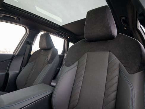 New 2025 BMW X3 M50 w/ Premium Package image 14