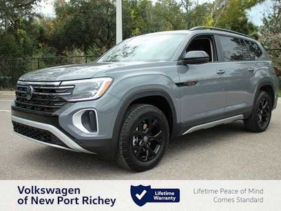 New 2024 Volkswagen Atlas Peak Edition SEL