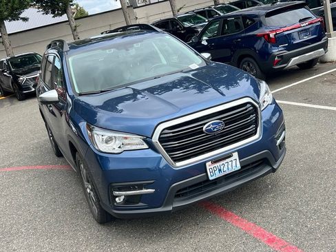 Used 2019 Subaru Ascent Touring w/ Popular Package #2A AWD/4WD image 3