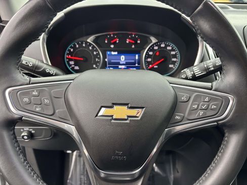 Used 2019 Chevrolet Equinox LT image 19