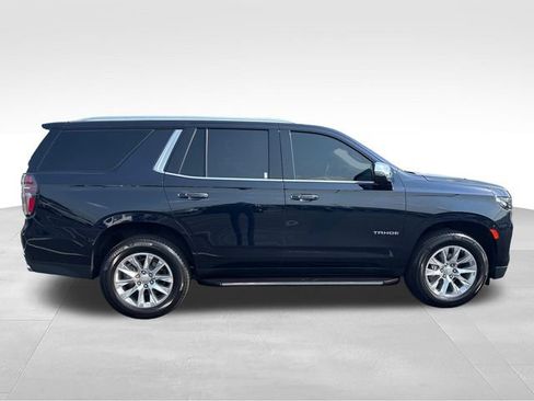 Used 2023 Chevrolet Tahoe Premier AWD/4WD image 6
