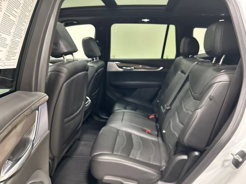 Used 2023 Cadillac XT6 Sport w/ Platinum Package AWD/4WD image 30