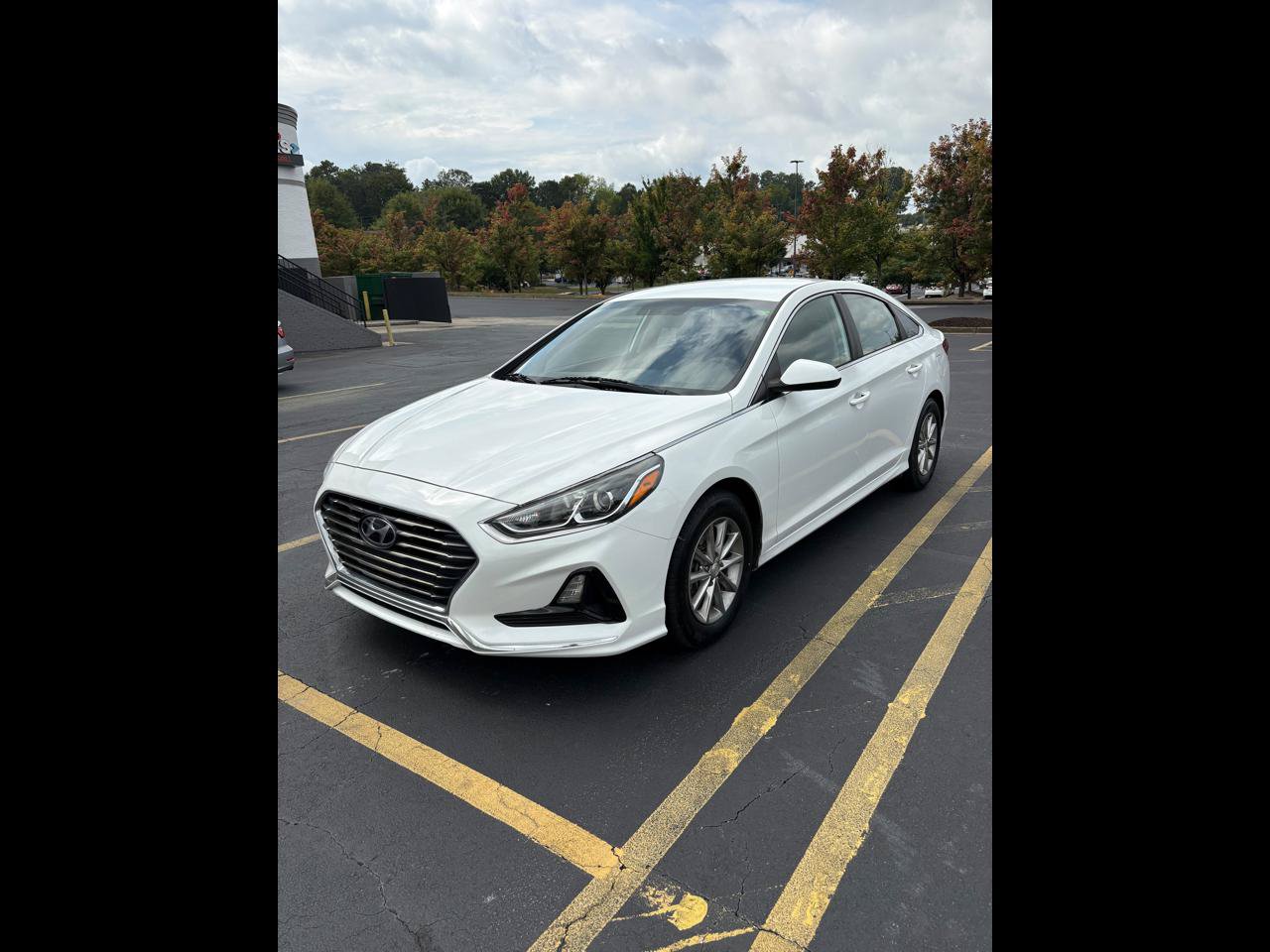 Used 2019 Hyundai Sonata SE FWD image 1