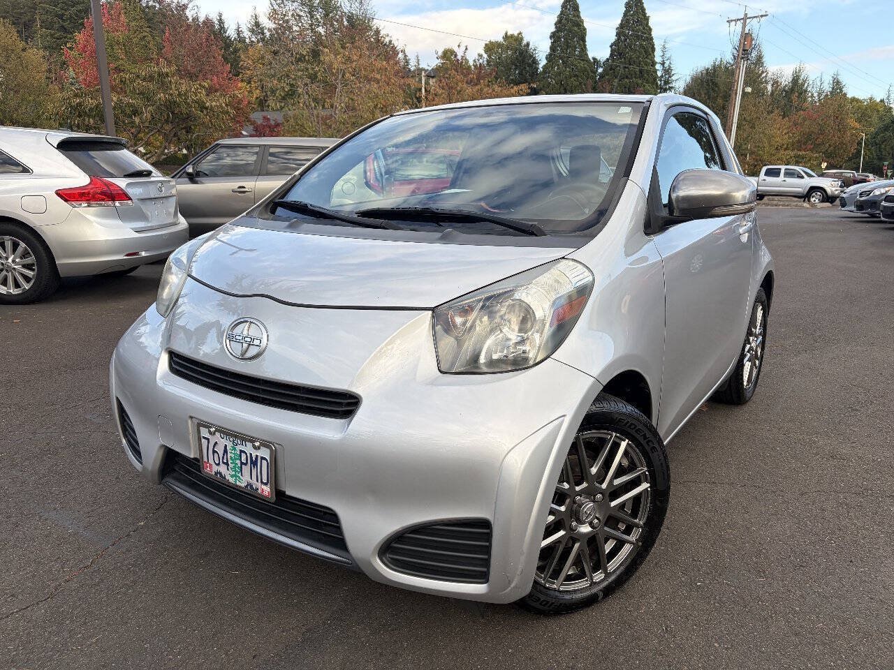 Used 2012 Scion iQ w/ Rear Speaker Pkg FWD image 2