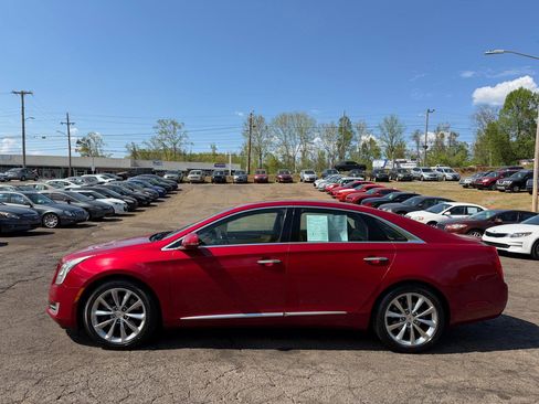 Used 2013 Cadillac XTS Luxury image 8