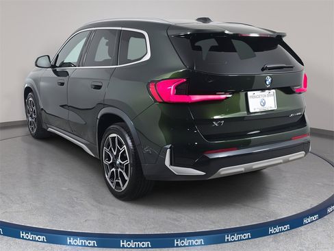Used 2025 BMW X1 xDrive28i w/ Technology Package image 8