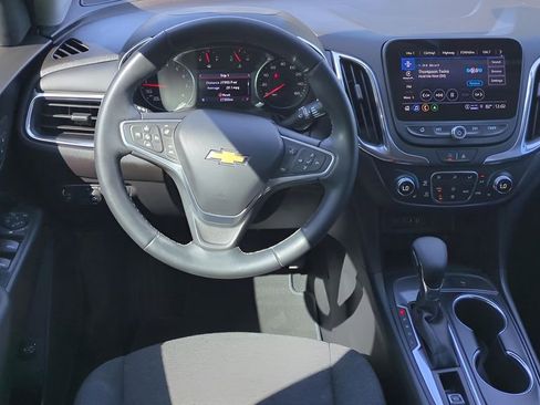 Used 2023 Chevrolet Equinox LT FWD image 12