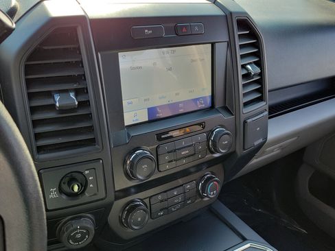 Used 2020 Ford F150 XL w/ Equipment Group 101A Mid AWD/4WD image 25