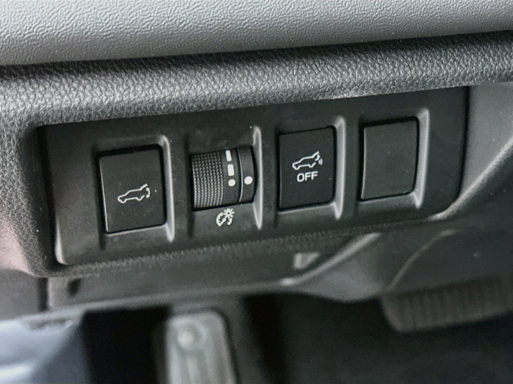 Used 2020 Subaru Outback Limited w/ Popular Package #2 AWD/4WD image 15