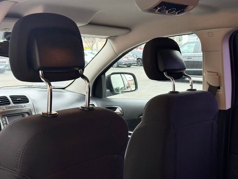 Used 2015 Dodge Journey American Value Package w/ Flexible Seating Group image 22