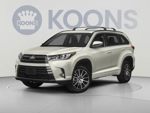 Used 2017 Toyota Highlander SE AWD/4WD image 1