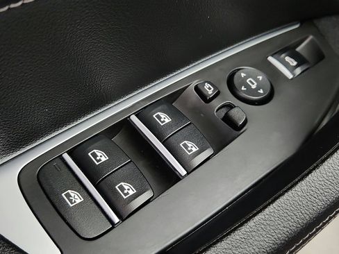 Used 2022 BMW X3 xDrive30i AWD/4WD image 26