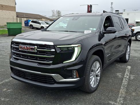 New 2026 GMC Acadia Elevation AWD/4WD image 2