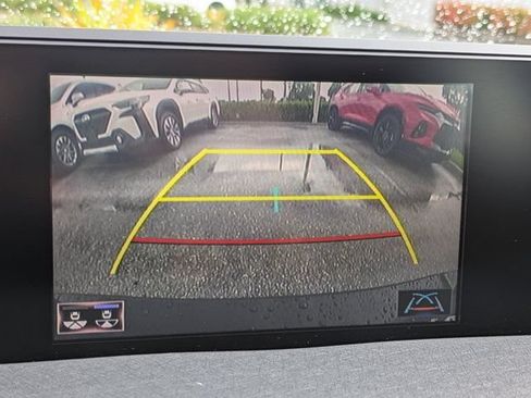 Used 2021 Lexus UX 200 w/ Premium Package FWD image 27