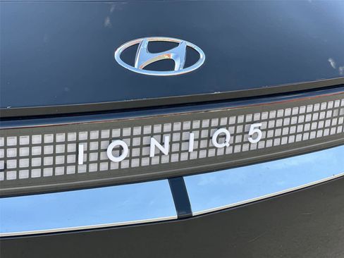 Used 2024 Hyundai Ioniq 5 Limited RWD image 8