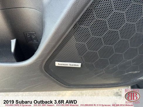 Used 2019 Subaru Outback 3.6R Limited AWD/4WD image 17