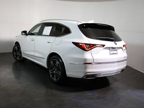 Used 2026 Acura MDX SH-AWD w/ Advance Package image 2
