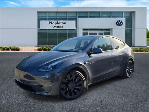Used 2023 Tesla Model Y Performance AWD/4WD image 31