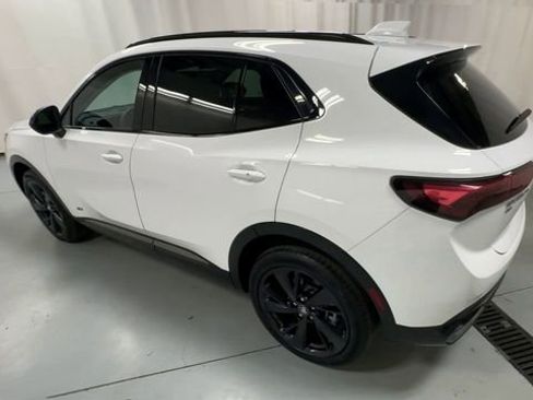 Used 2025 Buick Envision Sport Touring image 6