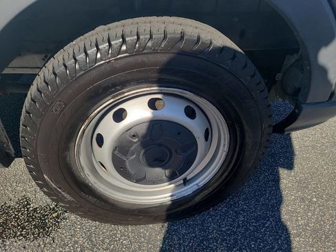 Used 2016 Ford Transit 250 148 Low Roof image 9