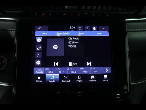 Used 2024 Jeep Grand Cherokee Laredo AWD/4WD image 12