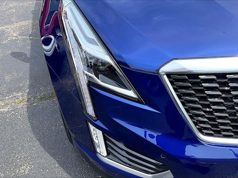 Certified 2025 Cadillac XT5 Premium Luxury w/ Technology Package AWD/4WD image 27