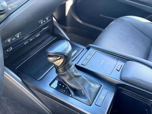 Used 2019 Lexus ES 350 w/ Premium Package FWD image 15