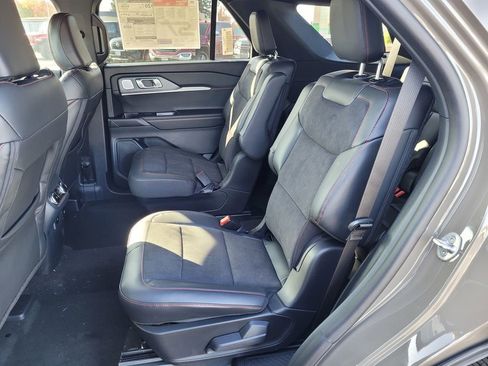 New 2026 Ford Explorer ST w/ Sun And Sound Package image 32