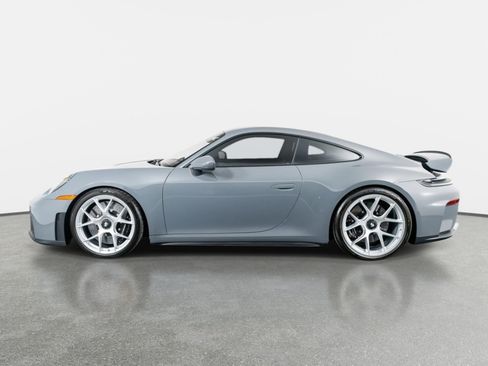 Used 2026 Porsche 911 GT3 w/ Lightweight Package In Black RWD image 16
